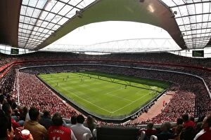 Arsenal v Chelsea 2008-09 Collection: Emirates Stadium