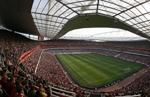 Arsenal V Manchester City 2009-10 Prints: Emirates Stadium. Arsenal 0: 0 Manchester City. Barclays Premier League
