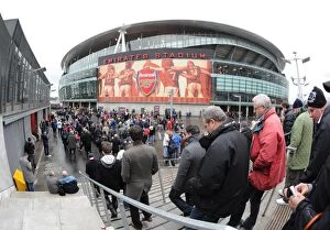 Images Dated 8th January 2011: Emirates Stadium. Arsenal 1: 1 Leeds United, FA Cup 3rd Round, Emirates Stadium