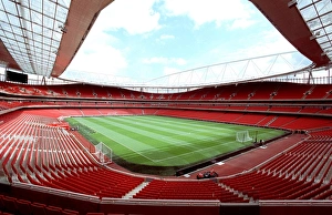 Emirates Stadium - Arsenal vs. Aston Villa, FA Premiership Showdown, 19/8/06