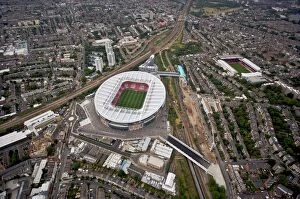 Emirates Stadium Collection: Emirates Stadium and Highbury photographed from the a helicopter during the match