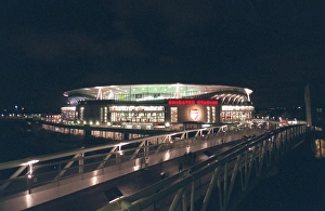 Emirates Stadium and the North Bank Bridge before the match