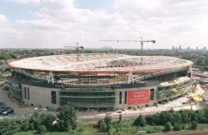 Images Dated 12th December 2005: Emirates Stadium photographed from the Harvist Estate