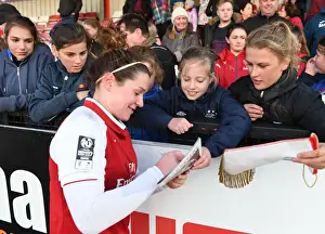 Emma Mitchell Celebrates with Arsenal Fans after Women's Super League Victory over Sunderland