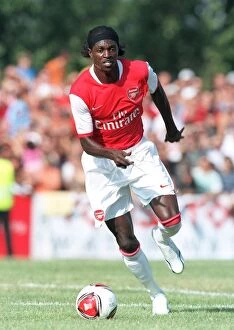 Adebayor Collection: Emmanuel Adebayor in Action for Arsenal: Pre-Season Friendly at Schwadorf, Austria (July 2006)