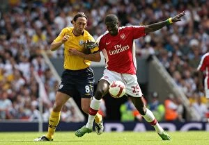 Images Dated 16th August 2008: Emmanuel Adebayor (Arsenal) Jonathan Greening (WBA)