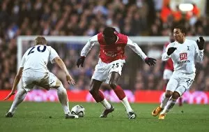 Tottenham v Arsenal Carling Cup Collection: Emmanuel Adebayor (Arsenal) Michael Dawsonand Aaron Lennon (Spurs)