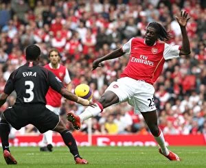 Images Dated 3rd November 2007: Emmanuel Adebayor (Arsenal) Patrice Evra (Manchester United)