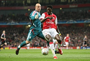 Emmanuel Adebayor (Arsenal) Pepe Reina (Liverpool)