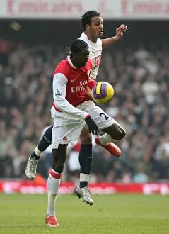 Arsenal v Tottenham 2007-8 Collection: Emmanuel Adebayor (Arsenal) Younes Kaboul (Tottenham)