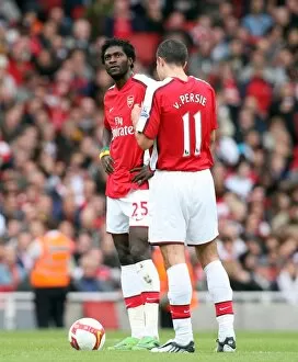 Arsenal v Everton 2008-9 Collection: Emmanuel Adebayor and Robin van Persie (Arsenal)
