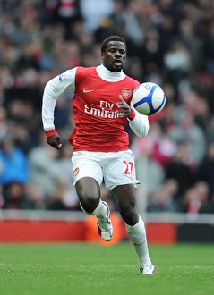 Emmanuel Eboue in Action: Arsenal vs Leeds United, FA Cup 3rd Round, Emirates Stadium