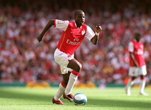 Arsenal V Inter Milan 2007-08 Prints: Emmanuel Eboue in Action: Arsenal's Win Against Inter Milan, Emirates Cup 2007 (2:1)