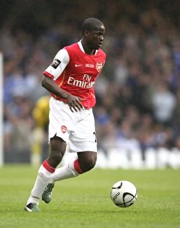 Images Dated 26th February 2007: Emmanuel Eboue in Action Against Chelsea in The 2007 Carling Cup Final: Arsenal vs