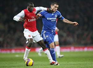 Arsenal v Chelsea 2007-8 Collection: Emmanuel Eboue (Arsenal) Frank Lampard (Chelsea)