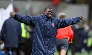 AC Milan v Arsenal 2007-8 Collection: Emmanuel Eboue celebrates at the final whistle (Arsenal)