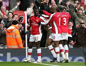 Arsenal v Burnley FA Cup 2008-9 Collection: Emmanuel Eboue celebrates scoring the 3rd Arsenal goal