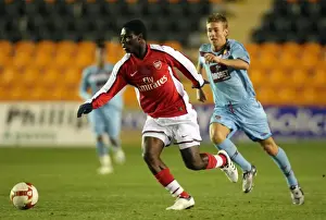 Arsenal Reserves V West Ham United Reserves Prints: Emmanuel Frimpong (Arsenal) Daniels Kearns (West Ham)