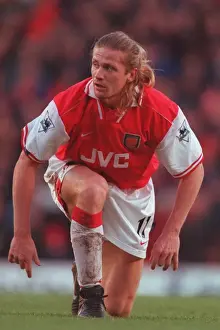 Emmanuel Petit: The Key Player in Arsenal's Unforgettable 1997/98 Double Victory