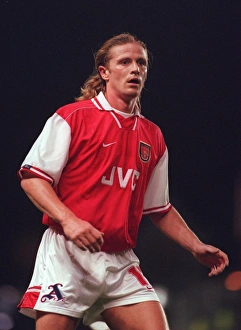 Emmanuel Petit: A Legendary Arsenal Midfielder