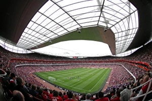 Arsenal V Chelsea 2006-07 Prints: FA Premiership Showdown: Arsenal vs. Chelsea Ends in 1-1 Draw at Emirates Stadium, 2007