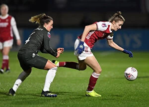 Images Dated 19th March 2021: FA WSL Showdown: Miedema vs Turner - Arsenal vs Manchester United in Empty Meadow Park