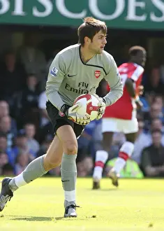 Fabianski's Dominance: Arsenal's 4-0 Victory over Portsmouth, 2009