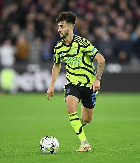 Fabio Vieira in Action: Arsenal vs. West Ham United - Carabao Cup 2023-24