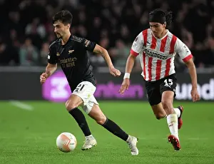 PSV Eindhoven V Arsenal 2022-23 Prints: Fabio Vieira's Europa League Magic: Outmaneuvering PSV's Erick Gutierrez