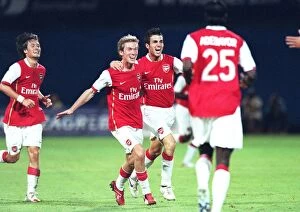 Images Dated 10th August 2006: Fabregas and the Arsenal Dream Team: Celebrating van Persie's Goal against Dinamo Zagreb in
