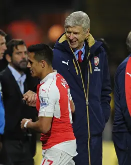 Farewell Handshake: Sanchez and Wenger Part Ways on the Field (Watford vs Arsenal, 2015/16)