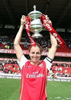 Images Dated 6th May 2008: Faye White (Arsenal) with the FA Cup Trophy