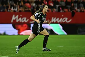 Bayern Munich Women V Arsenal Women 2024-25 Prints: FC Bayern München v Arsenal FC - UEFA Women's Champions League 2024/25 Group Stage MD1 FC Bayern Munchen v Arsenal