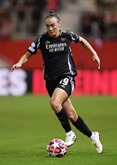 Bayern Munich Women V Arsenal Women 2024-25 Prints: FC Bayern München v Arsenal FC - UEFA Women's Champions League 2024/25 Group Stage MD1 FC Bayern Munchen v Arsenal