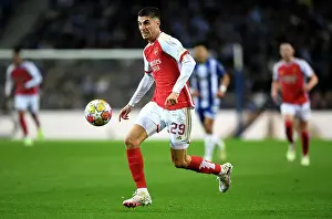 FC Porto V Arsenal 2023-24 Prints: FC Porto v Arsenal FC: Round of 16 First Leg - UEFA Champions League 2023/24