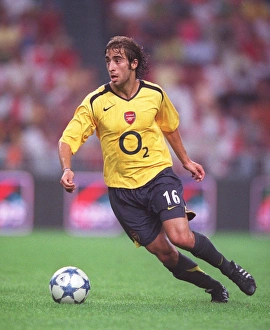 Flamini's Victory Goal: Arsenal's Win Against Ajax, Amsterdam Tournament 2005