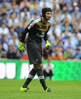 Focused Cech: Arsenal's Goalkeeper in Community Shield Battle vs. Chelsea (2015-16)