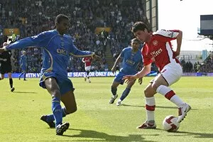 Images Dated 2nd May 2009: Fran Merida (Arsenal) Kanu (Portsmouth)