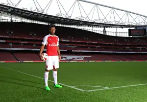 Francis Coquelin (Arsenal). Arsenal 1st Team Photcall and Training Session. Emirates