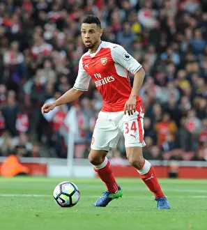 Francis Coquelin: Arsenal's Midfield Maestro in Action Against Middlesbrough (2016-17)