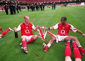 Freddie Ljungberg and Ashley Cole (Arsenal) with the FA Cup Trophy