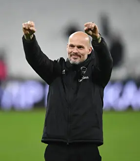 Freddie Ljungberg Celebrates Arsenal's Premier League Victory at West Ham United