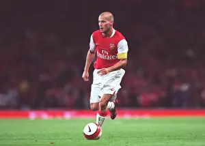 Freddie Ljungberg: Leading Arsenal to Victory over Dinamo Zagreb in the UEFA Champions League
