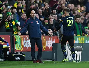 Freddie Ljungberg Leads Arsenal Against Norwich City in Premier League Showdown