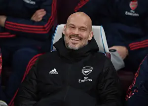 Freddie Ljungberg Leads Arsenal in Premier League Clash against West Ham United