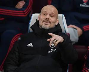 Freddie Ljungberg Leads Arsenal Against West Ham United in Premier League Showdown