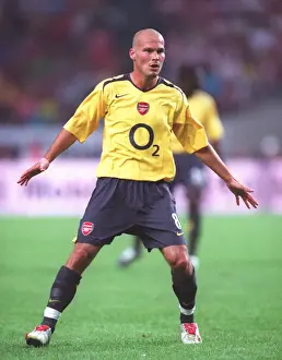 Freddie Ljungberg's Victory Goal: Arsenal's 1-0 Win Over Ajax in Amsterdam Tournament, 2005