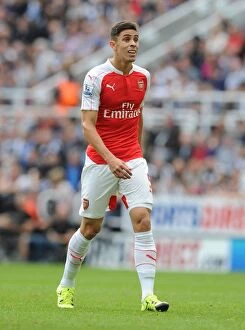 Images Dated 29th August 2015: Gabriel in Action: Arsenal vs. Newcastle United, Premier League 2015-16