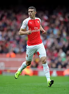 Gabriel in Action: Arsenal vs. VfL Wolfsburg at Emirates Cup 2015/16