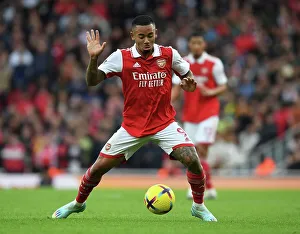 Gabriel Jesus in Action: Arsenal vs. Nottingham Forest (2022-23)